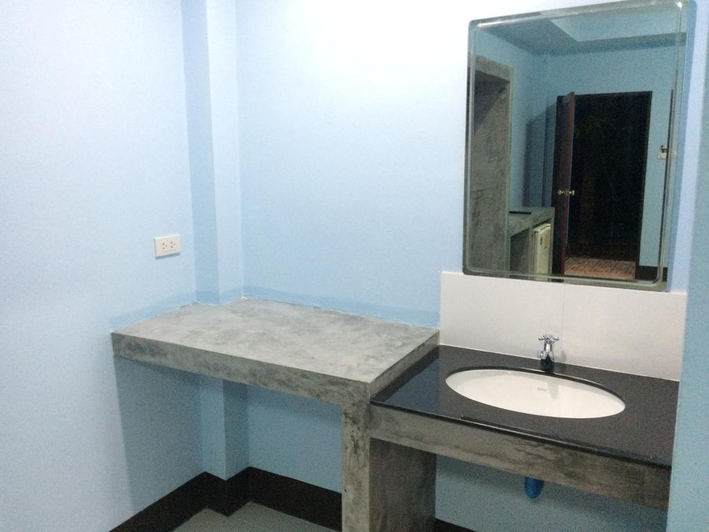 Apartamento Zam Zam House Ko Lanta Exterior foto